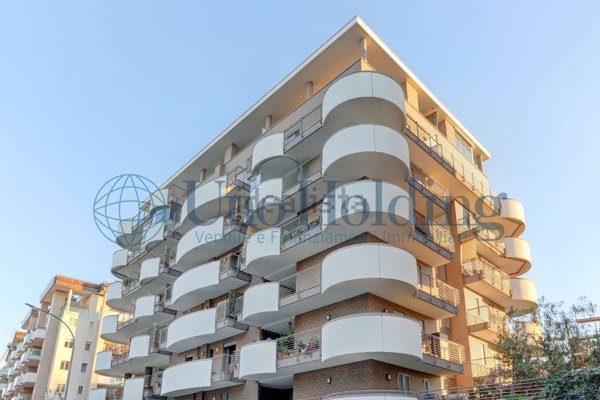 appartamento in vendita a Roma in zona Ardeatino