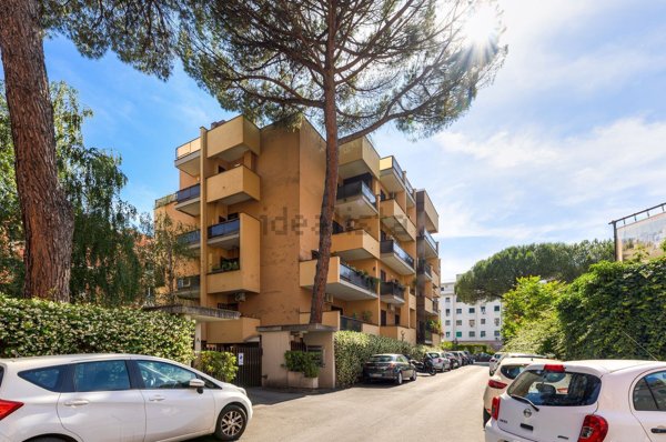 appartamento in vendita a Roma in zona Monte Sacro/Talenti