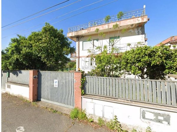 appartamento in vendita a Roma in zona Acilia