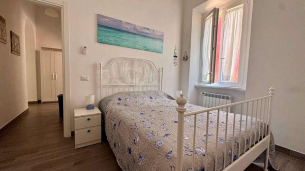 appartamento in vendita a Roma in zona Ostia