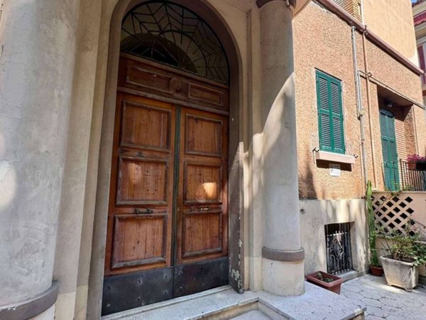 appartamento in vendita a Roma in zona Ostia