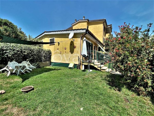 appartamento in vendita a Roma in zona Infernetto