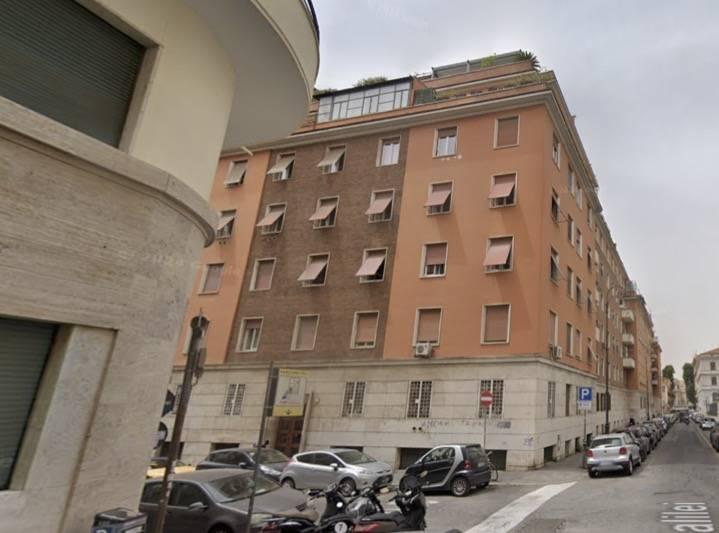 appartamento in vendita a Roma in zona Esquilino