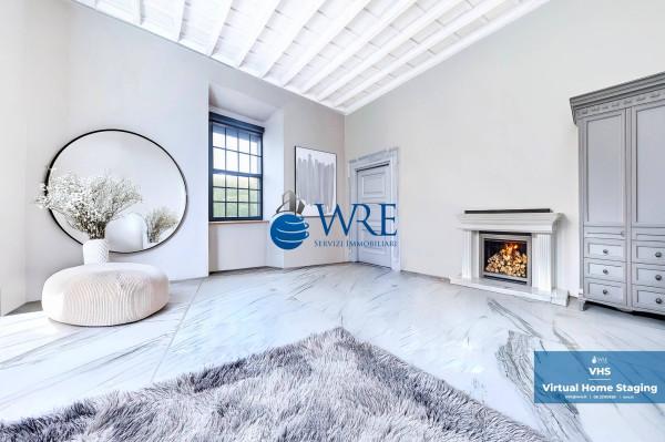 appartamento in vendita a Roma in zona Trevi-Colonna