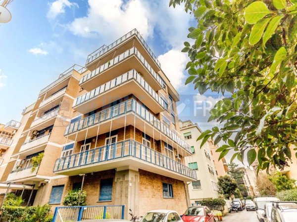 appartamento in vendita a Roma in zona Monte Sacro/Talenti