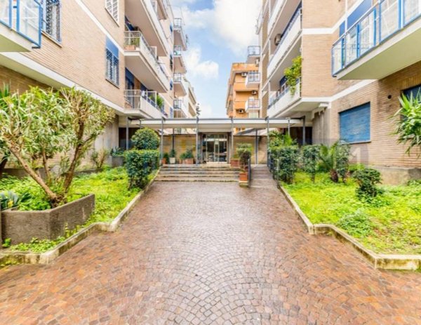 appartamento in vendita a Roma in zona Monte Sacro/Talenti