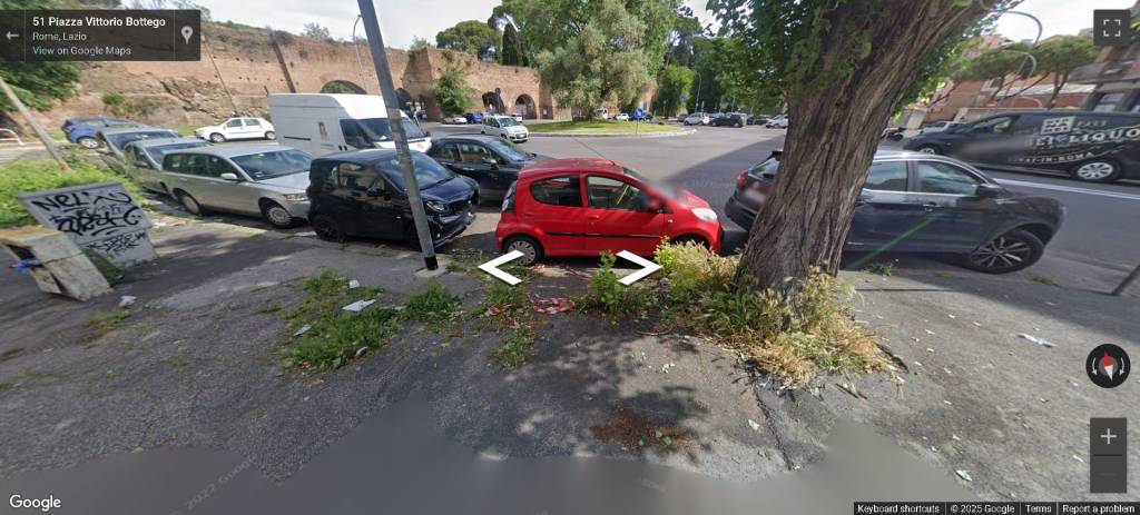intera palazzina in vendita a Roma in zona Ostiense