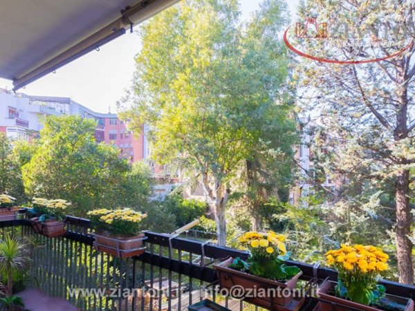 appartamento in vendita a Roma in zona Monte Sacro/Talenti