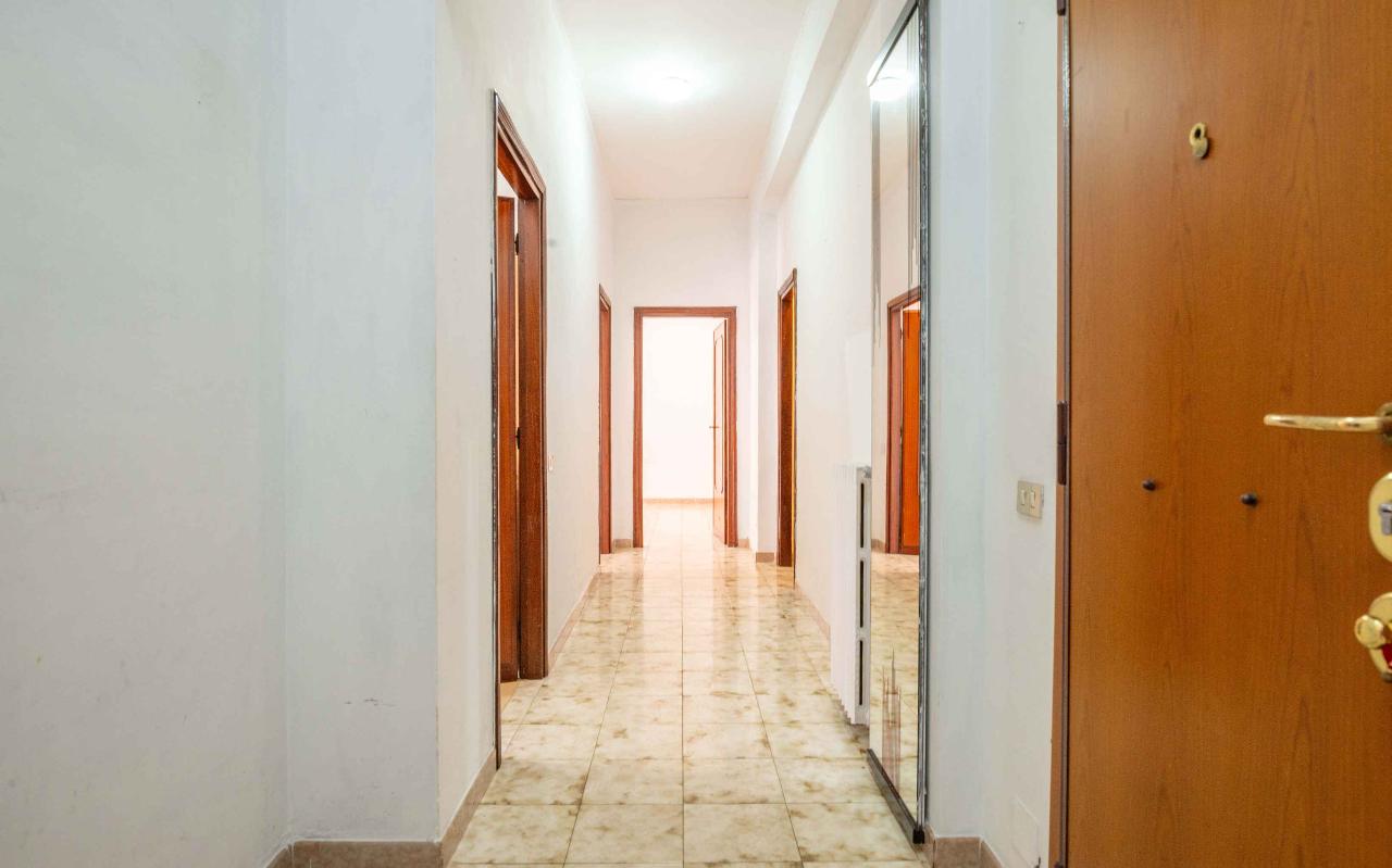 appartamento in vendita a Roma in zona Colle Prenestino