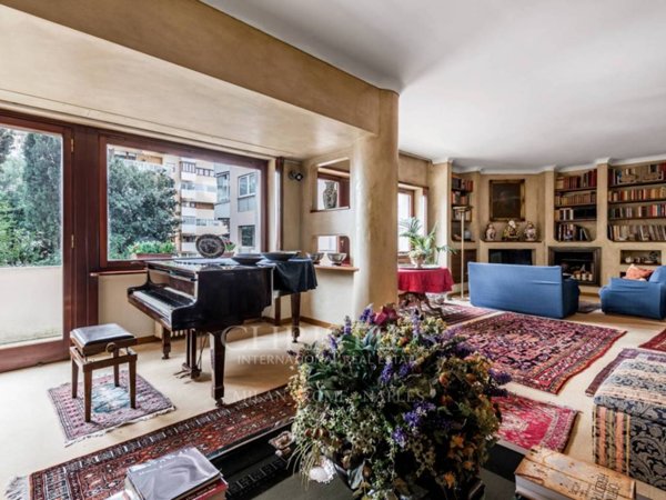 appartamento in vendita a Roma in zona Della Vittoria