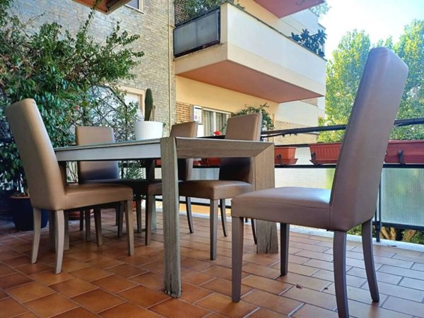 appartamento in vendita a Roma in zona Grottarossa
