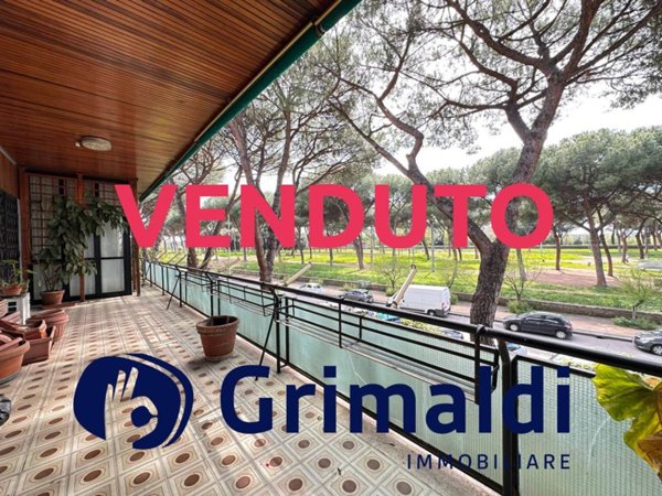 appartamento in vendita a Roma in zona Appio Claudio