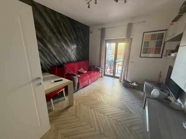 appartamento in vendita a Roma in zona Casal Morena