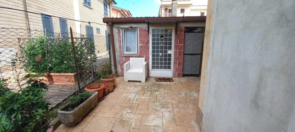 appartamento in vendita a Roma in zona Borghesiana