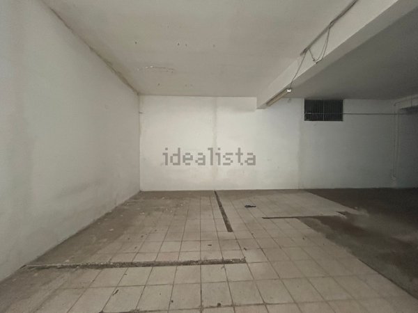 locale di sgombero in vendita a Roma in zona Acilia
