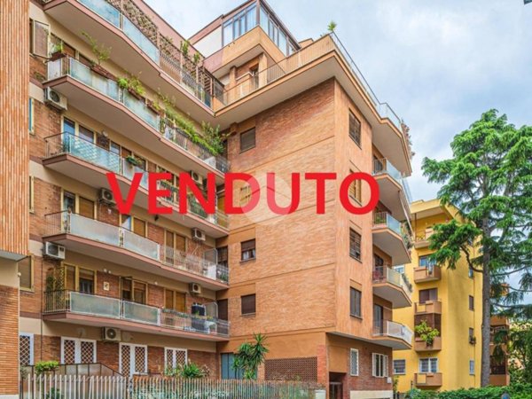 appartamento in vendita a Roma