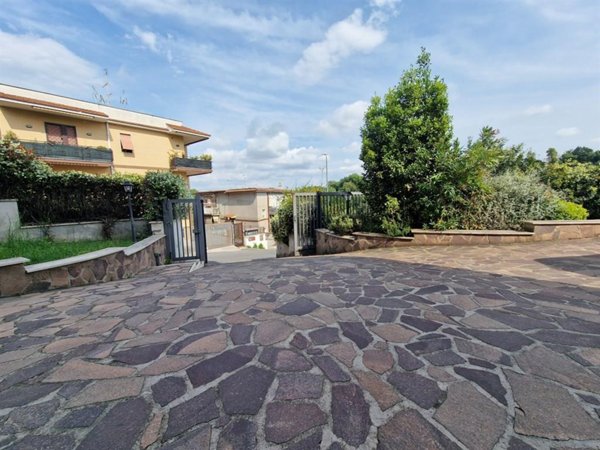 appartamento in vendita a Roma in zona Montespaccato