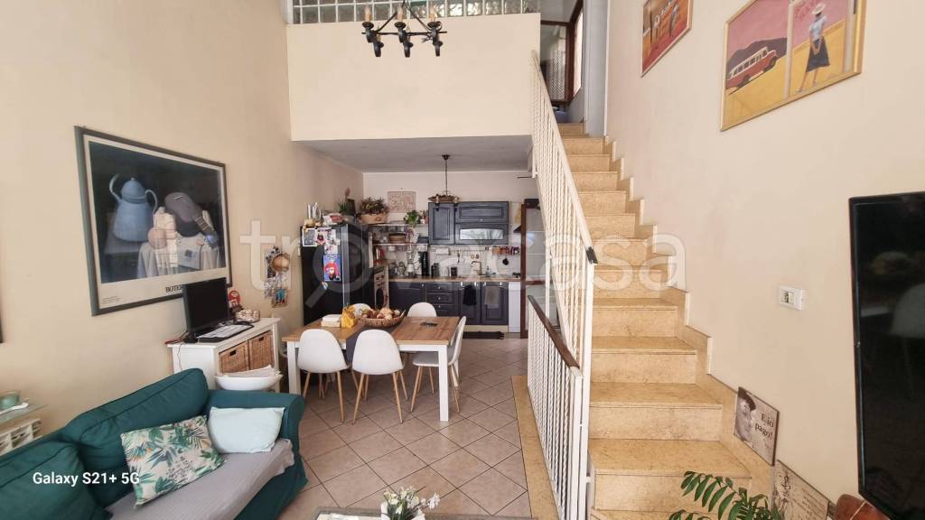 casa indipendente in vendita a Roma in zona Trigoria