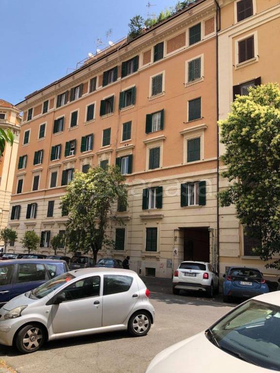 appartamento in vendita a Roma in zona Della Vittoria