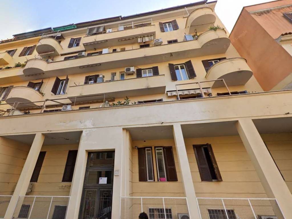 appartamento in vendita a Roma in zona Prenestino-Centocelle