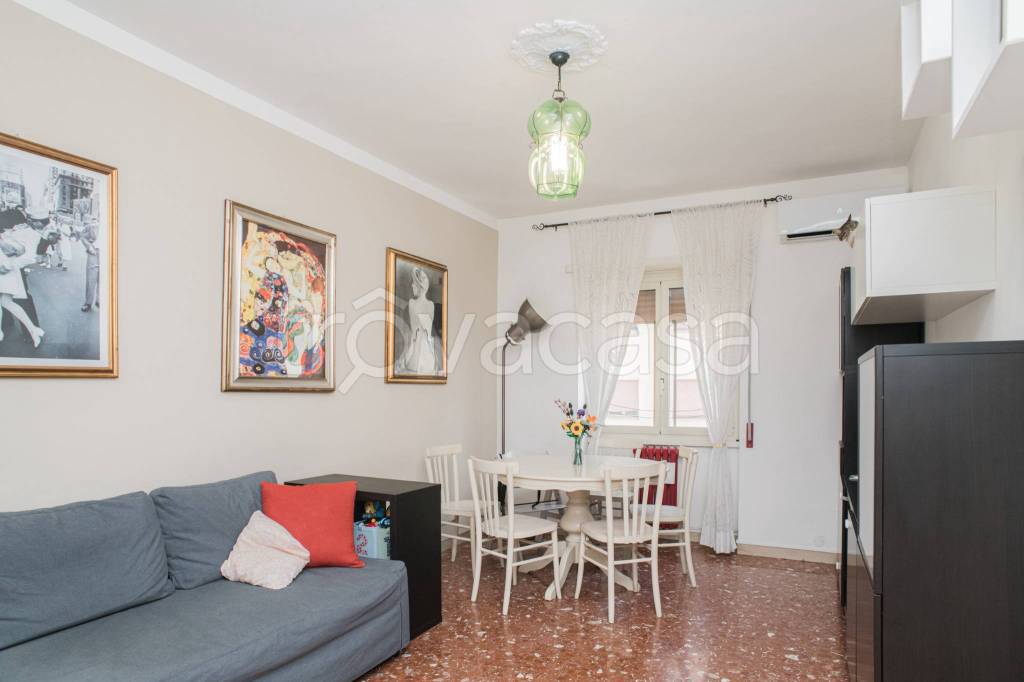 appartamento in vendita a Roma in zona Cinecittà