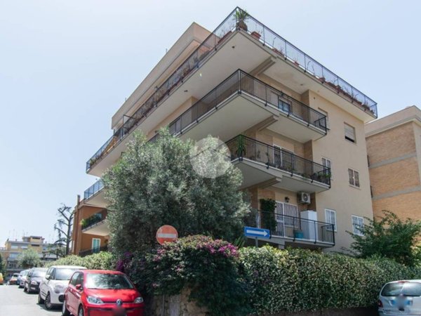 appartamento in vendita a Roma in zona Torrevecchia