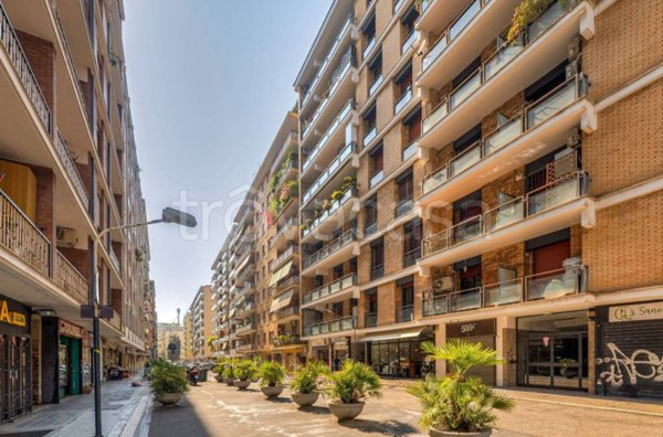 appartamento in vendita a Roma in zona Ostiense