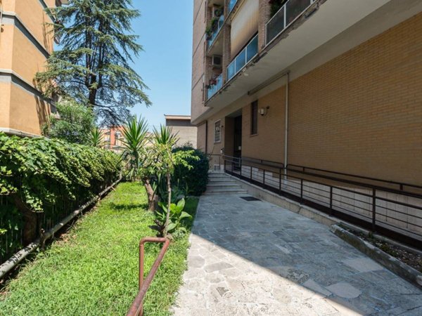 appartamento in vendita a Roma in zona Collatino