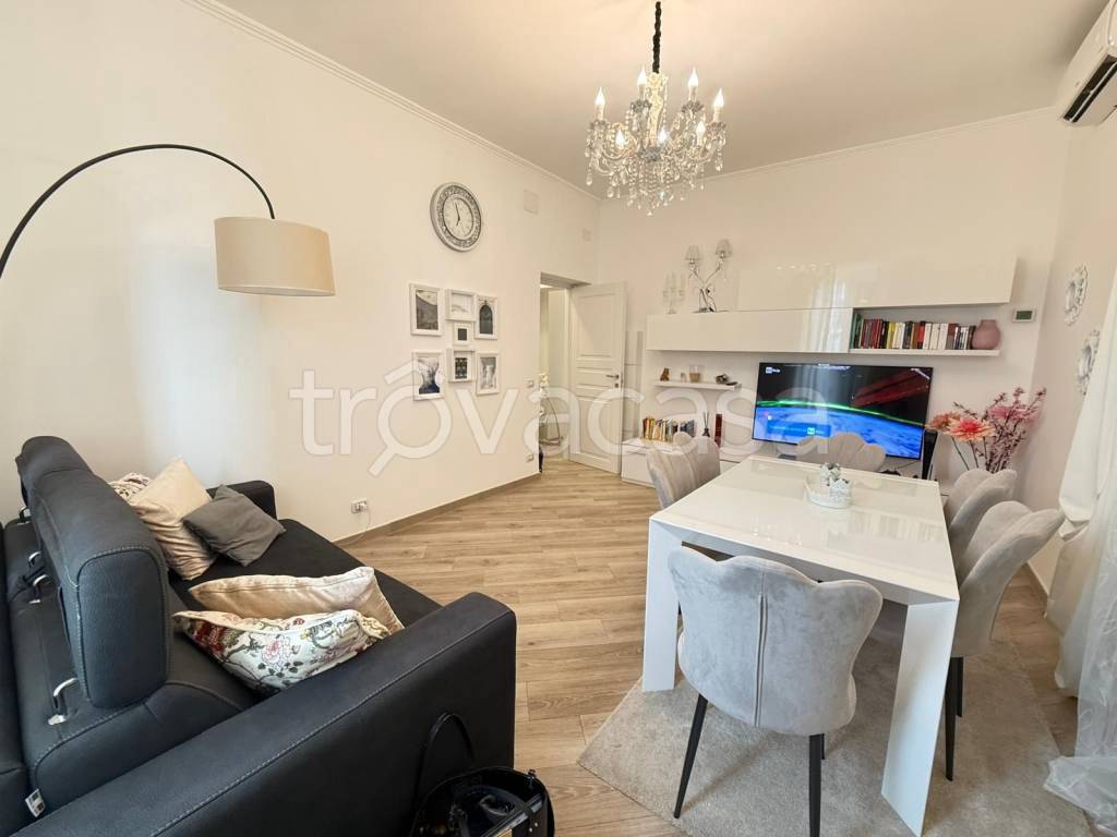 appartamento in vendita a Roma in zona Prenestino-Centocelle