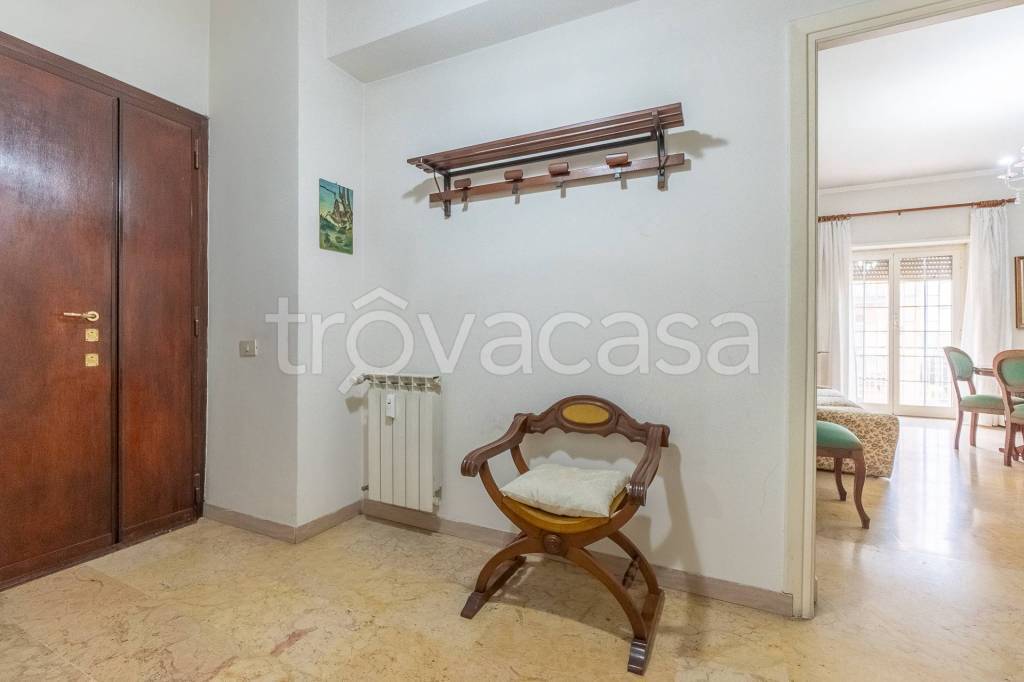 appartamento in vendita a Roma in zona Prenestino-Labicano