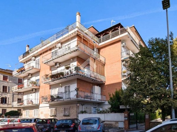 appartamento in vendita a Roma in zona Prenestino-Centocelle