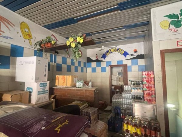 negozio in vendita a Roma in zona Prenestino-Centocelle