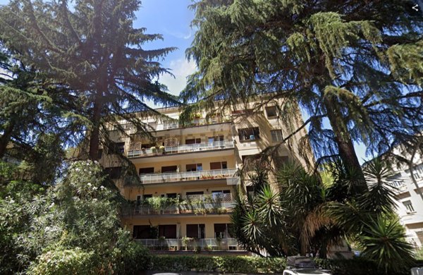 appartamento in vendita a Roma in zona EUR