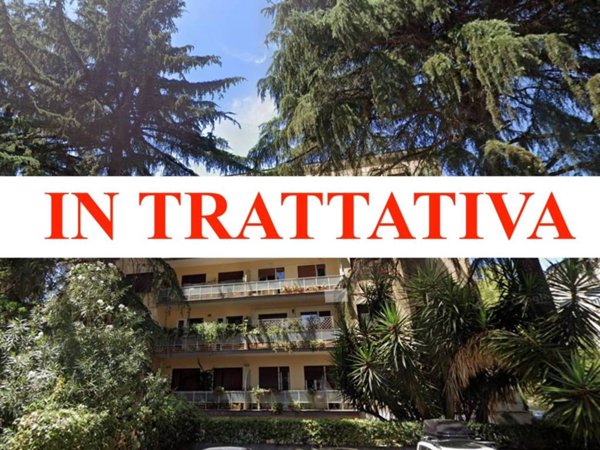 appartamento in vendita a Roma in zona EUR