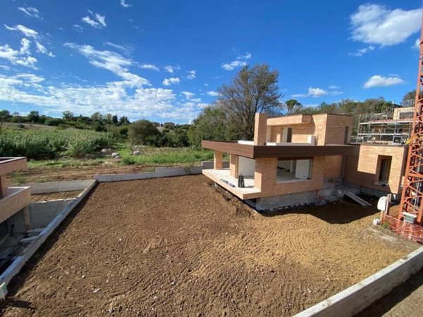 casa indipendente in vendita a Roma