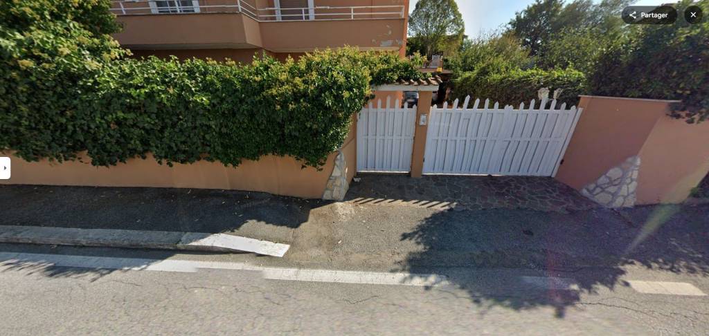 appartamento in vendita a Roma in zona Osteria Nuova