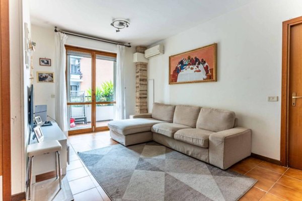 appartamento in vendita a Roma in zona Ostiense