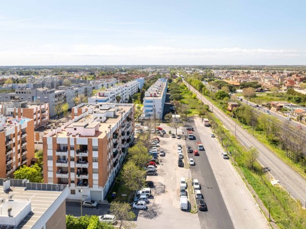 appartamento in vendita a Roma in zona Acilia