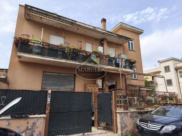 casa indipendente in vendita a Roma in zona Ottavia