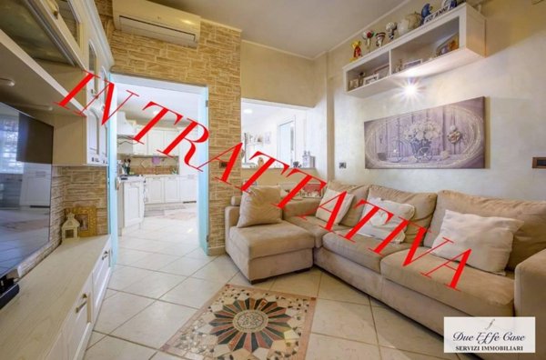 appartamento in vendita a Roma in zona Torre Maura