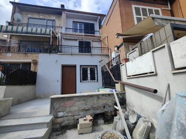 casa indipendente in vendita a Roma in zona Trionfale
