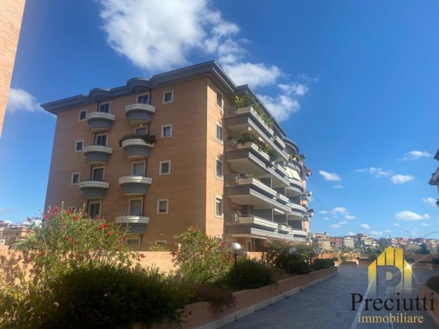 appartamento in vendita a Roma in zona Aurelio