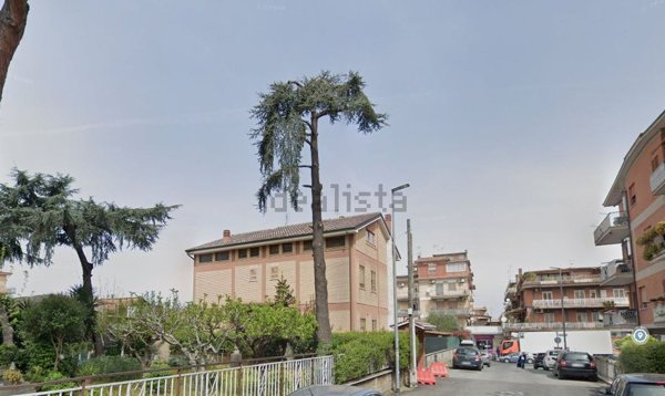 casa indipendente in vendita a Roma in zona Colle Prenestino