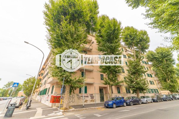 appartamento in vendita a Roma in zona Ostiense