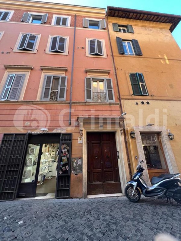 appartamento in vendita a Roma in zona Trastevere