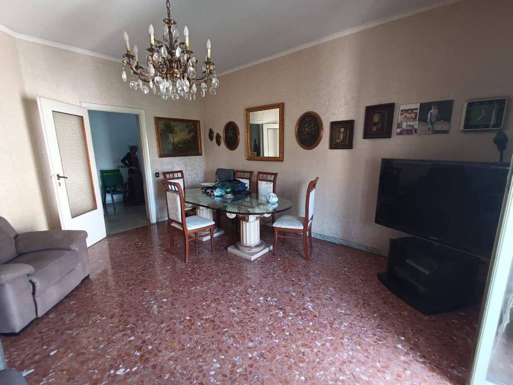 appartamento in vendita a Roma in zona Prenestino-Centocelle