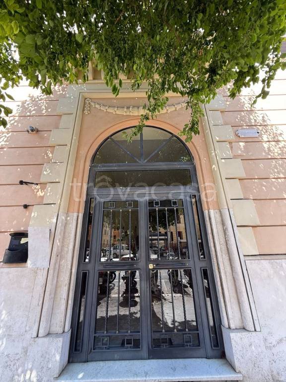 appartamento in vendita a Roma in zona Della Vittoria