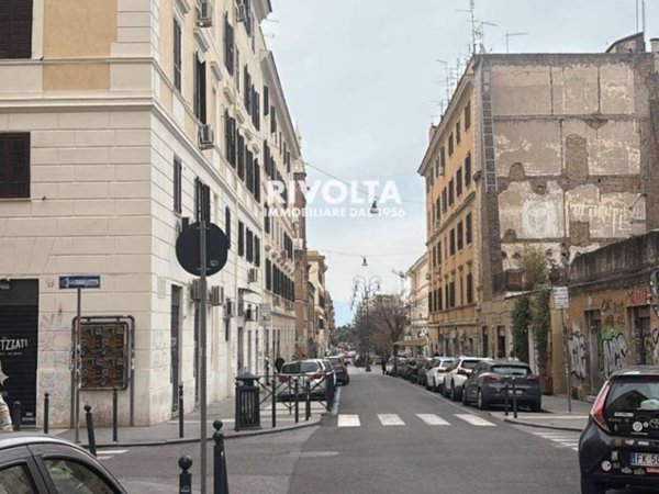 appartamento in vendita a Roma in zona Prenestino-Centocelle