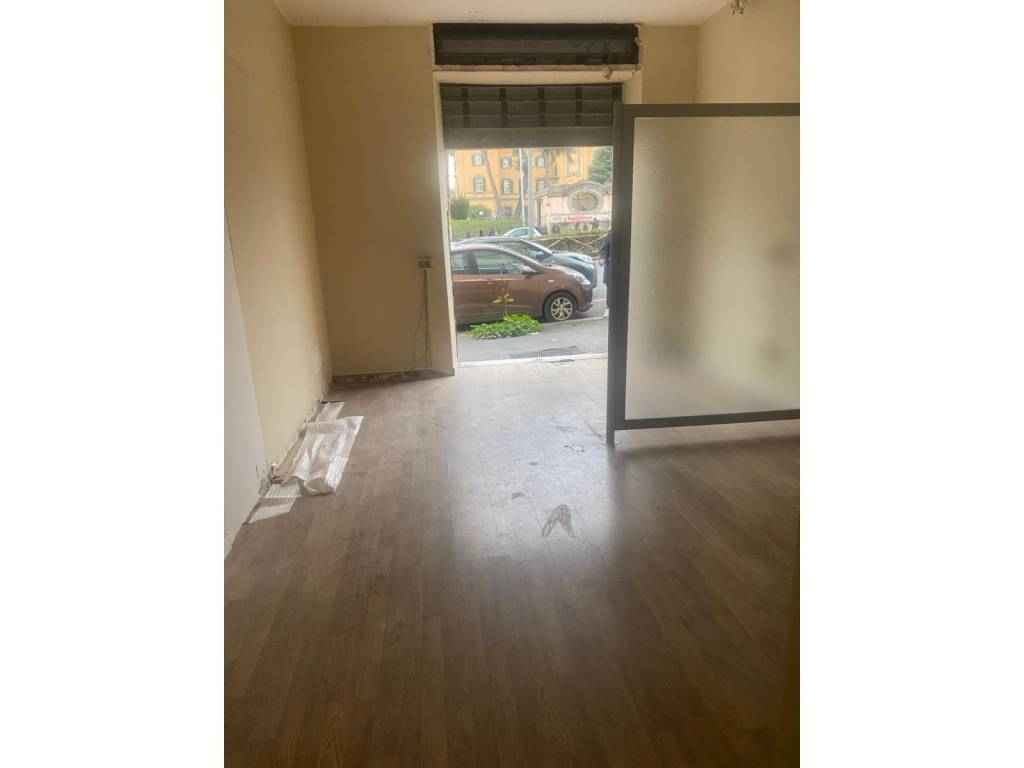 negozio in vendita a Roma in zona Gianicolense