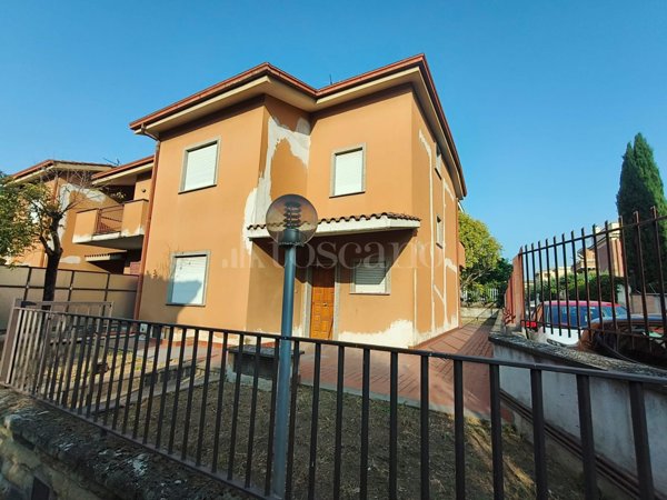 villa in vendita a Roma in zona Casal Morena